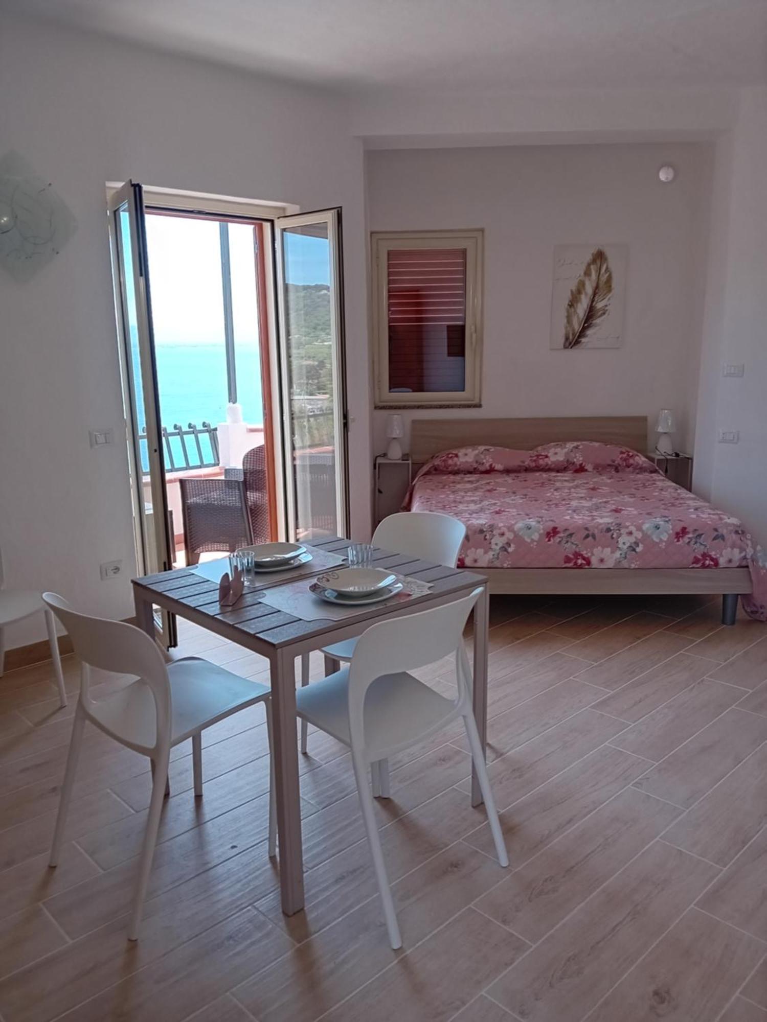 Villamargherita Capo Vaticano Dış mekan fotoğraf