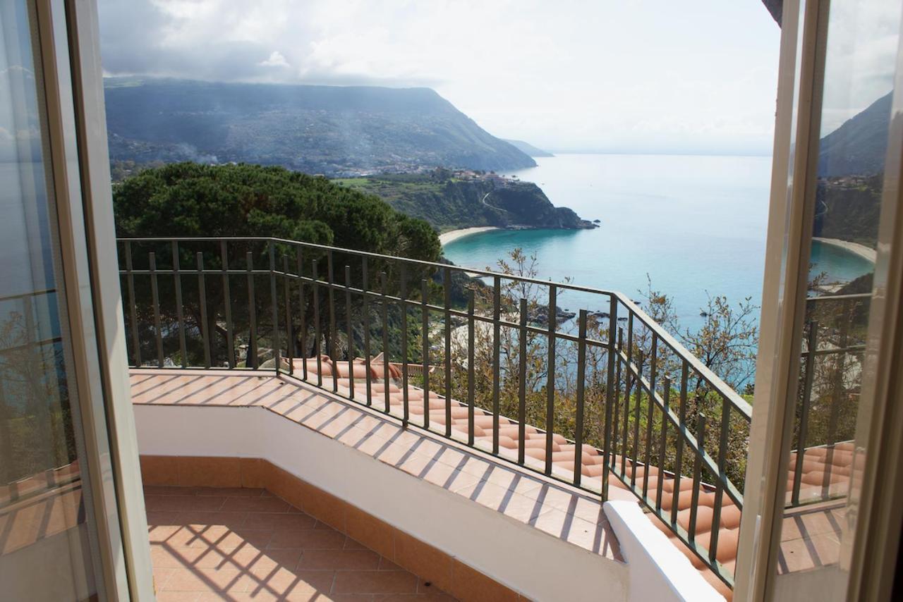 Villamargherita Capo Vaticano Dış mekan fotoğraf